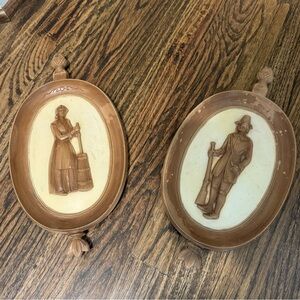 Vintage Mid Century Mod Wall Plaques Syroco Pilgrims Man Woman Early American